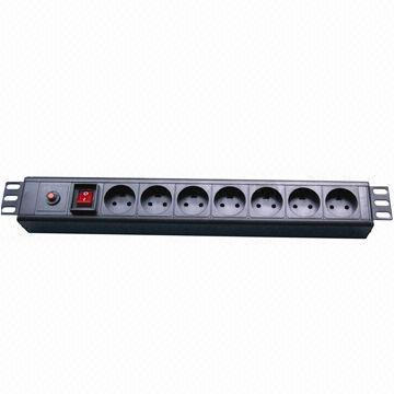 Dinamarca Conector con 7 tomas PDU de 7 vías